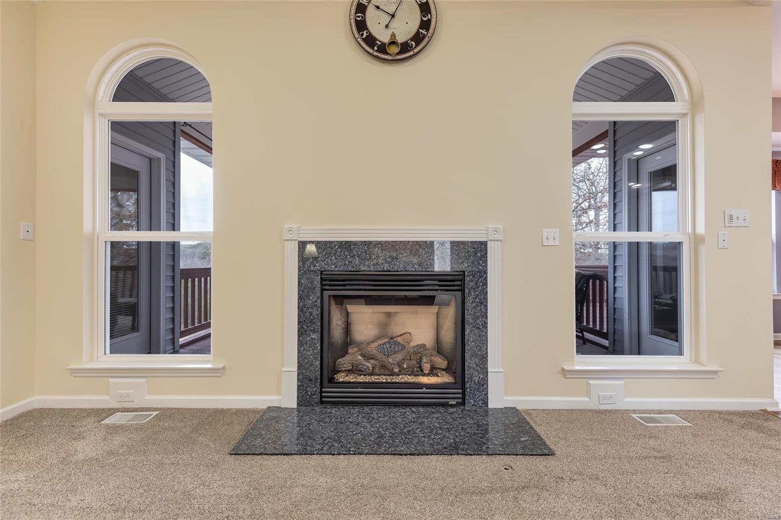 5817 Forest Drive Hillsboro, MO 63050 - Photo 4 of 32