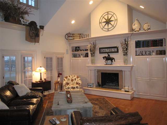 300 West Queenwood Road Morton, IL 61550 - Photo 8 of 15 Gallery Image 8
