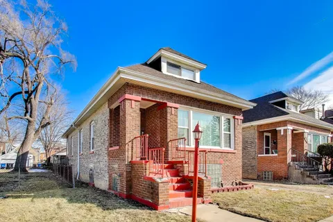 $185,000 | 10041 South Peoria Street, Chicago, IL 60643