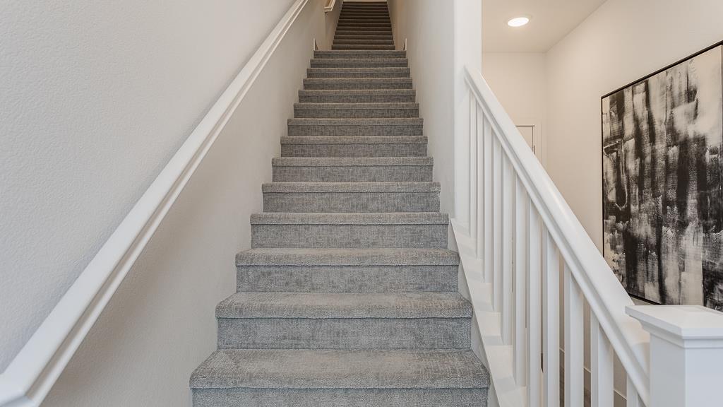 338 Line Street Hayward, CA 94544 - Photo 6 of 25 a view of entryway