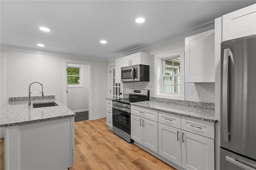 2 Plainfield Pike Foster, RI 02825 - Photo 6 of 49