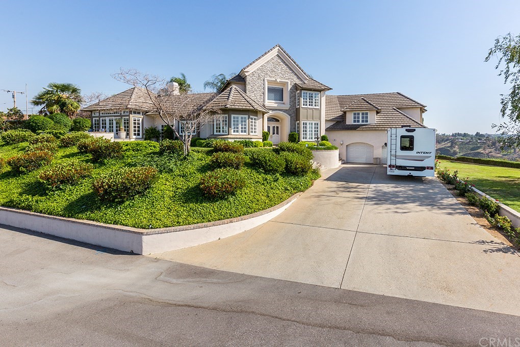 20 Panorama Drive Redlands, CA 92374 - Photo 2 of 55