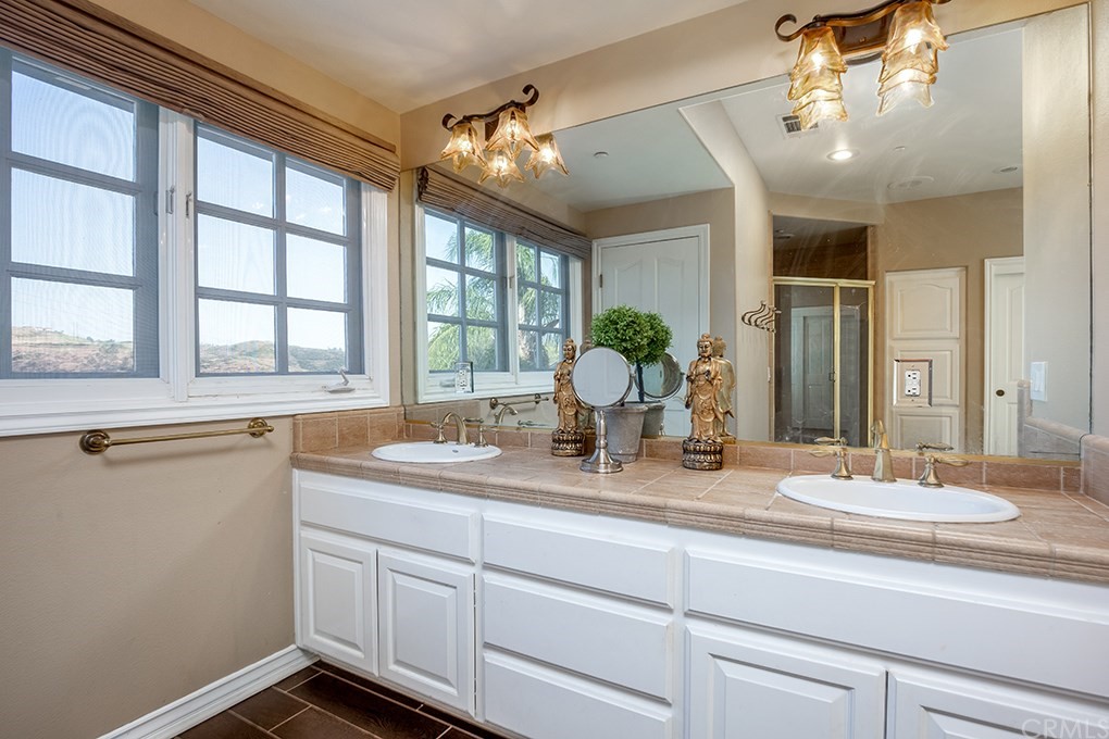 20 Panorama Drive Redlands, CA 92374 - Photo 35 of 55