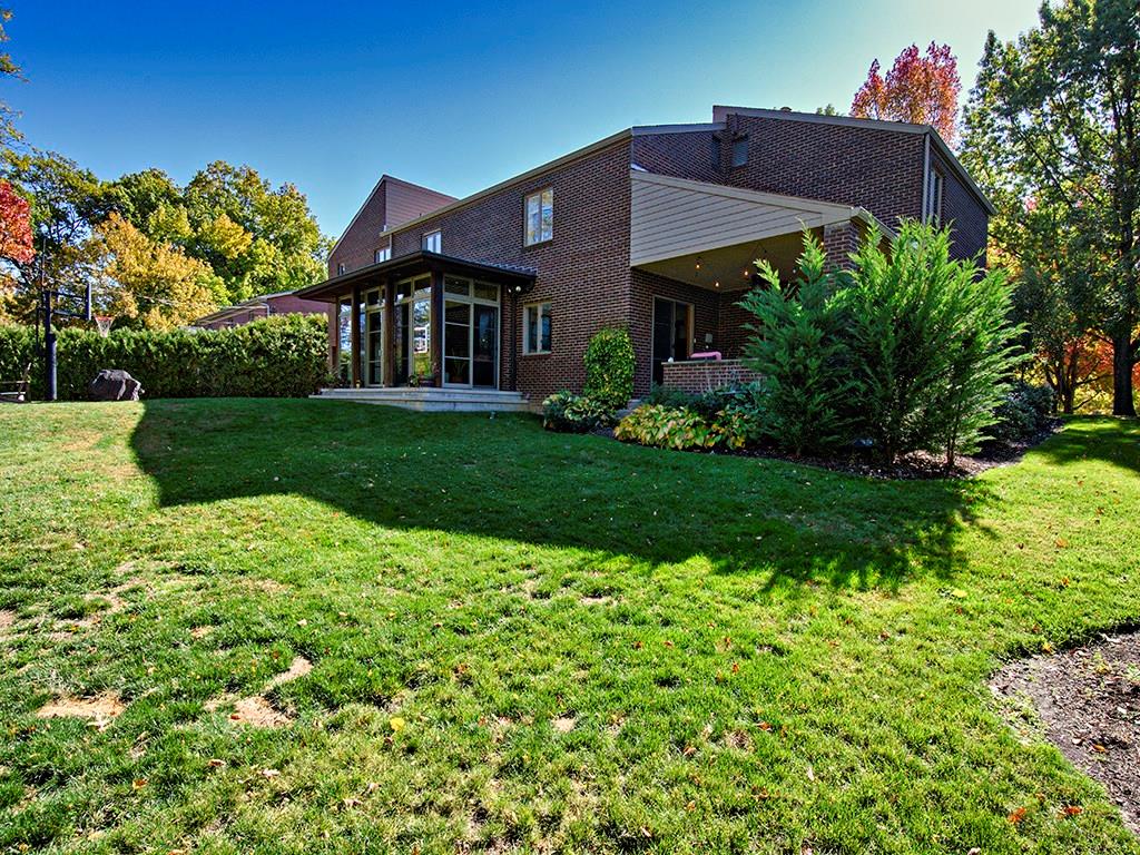 729 Pinoak Road Pittsburgh, PA 15243 - Photo 8 of 16 Gallery Image 8