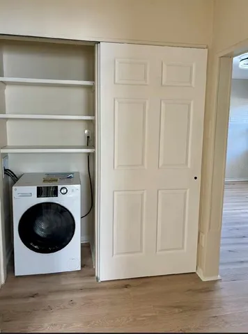 $2,600 | 7661 18th Way North, Unit 1, St. Petersburg, FL 33702