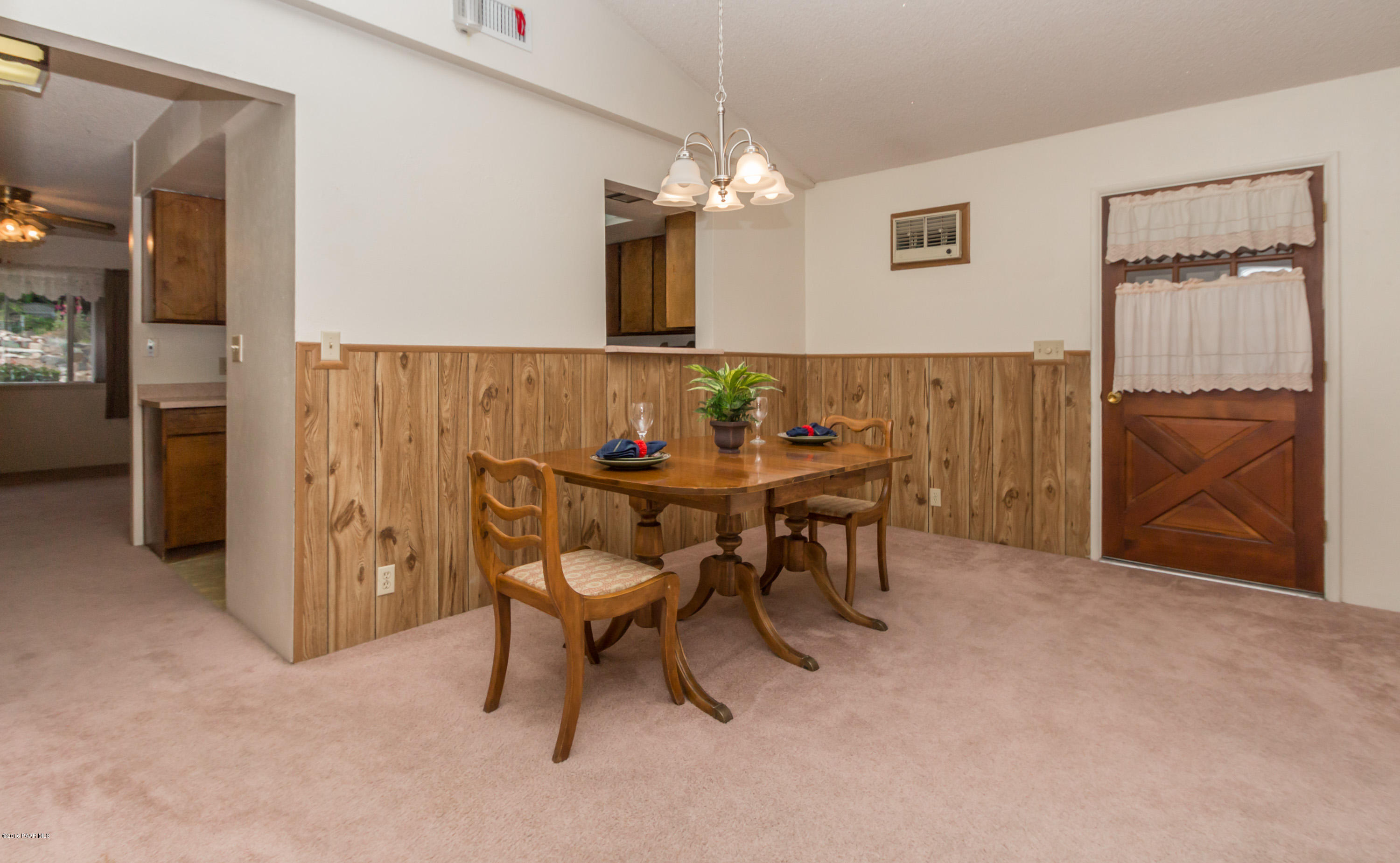 491 Roma Avenue Prescott, AZ 86301 - Photo 5 of 19 Prescott AZ 491 Roma.005_Dining Area
