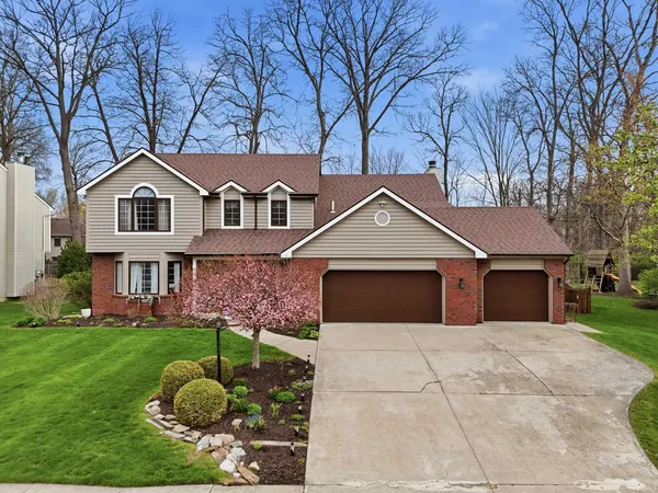 $415,000 | 6021 Spring Pond Road, Fort Wayne, IN 46845