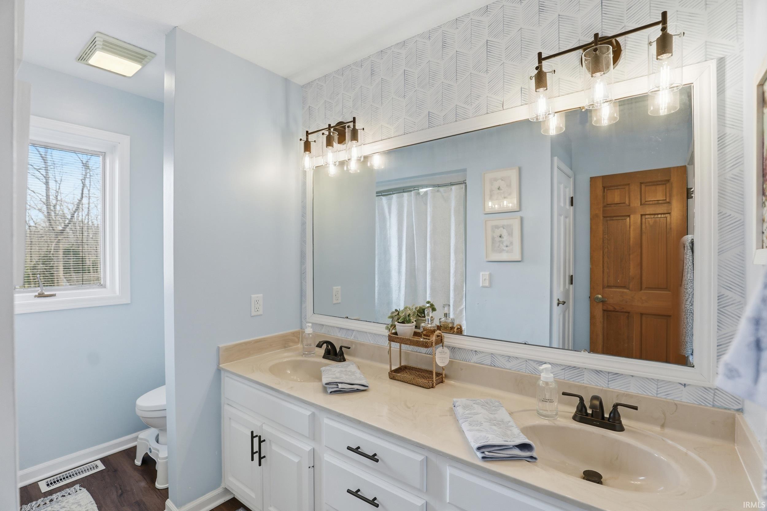 6021 Spring Pond Road Fort Wayne, IN 46845 - Photo 19 of 36