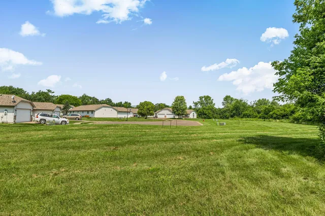 $7,500 | 211 Appaloosa Court, Braham, MN 55006