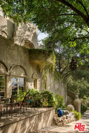 $2,525,000 | 2707 Hermosita Drive, Glendale, CA 91208