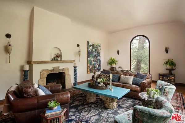 $2,525,000 | 2707 Hermosita Drive, Glendale, CA 91208