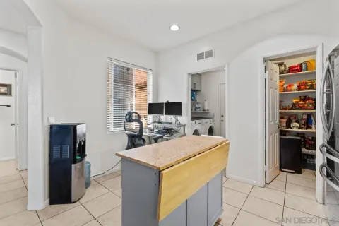 $675,000 | 6373 Avenida De Las Vistas, Unit 3, San Diego, CA 92154