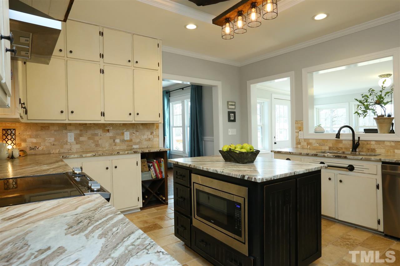 4420 Raleigh Road Clayton, NC 27520 - Photo 5 of 30
