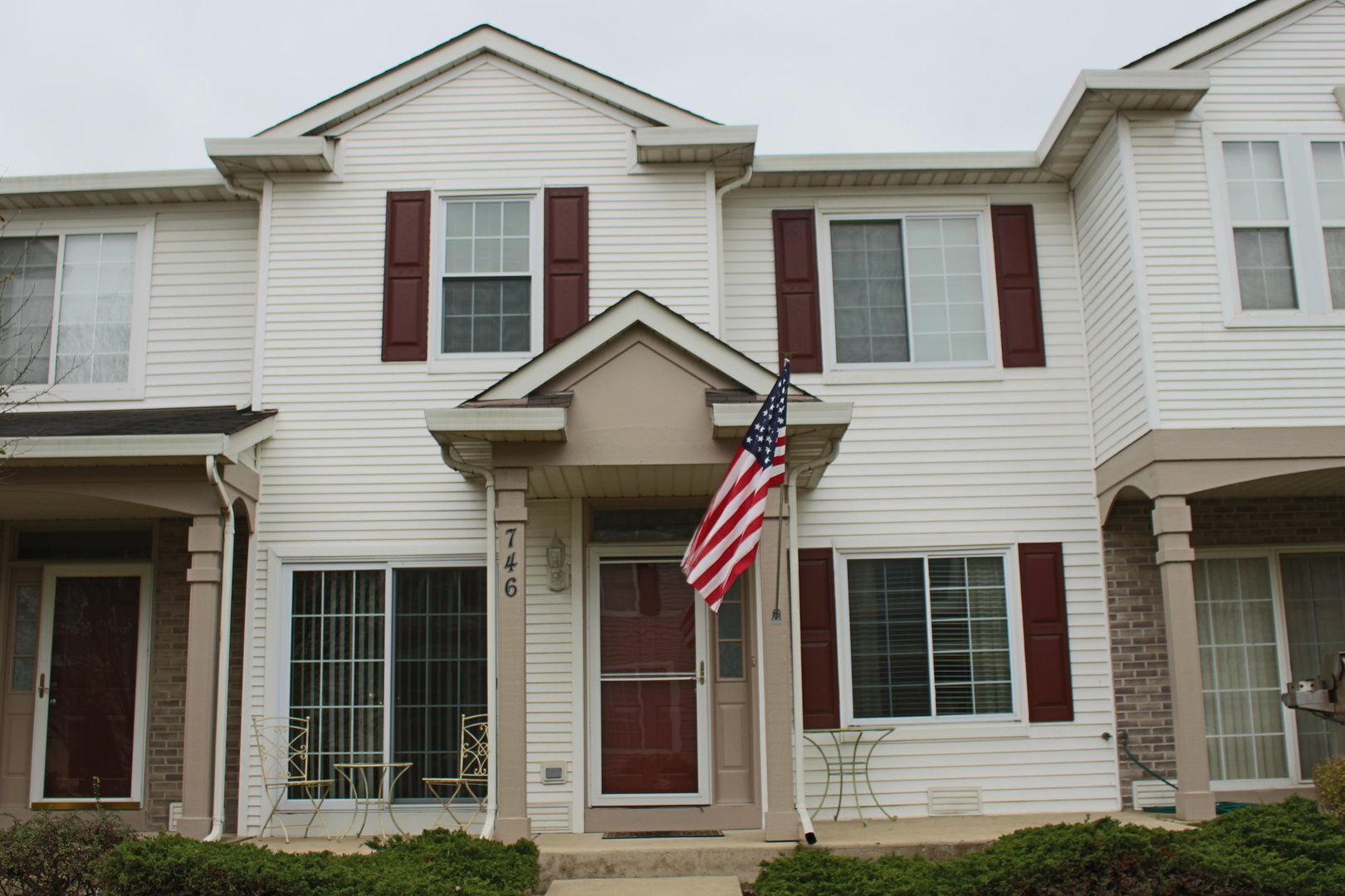 746 County Line Road, Unit 746 Aurora, IL 60502 - Photo 1 of 24