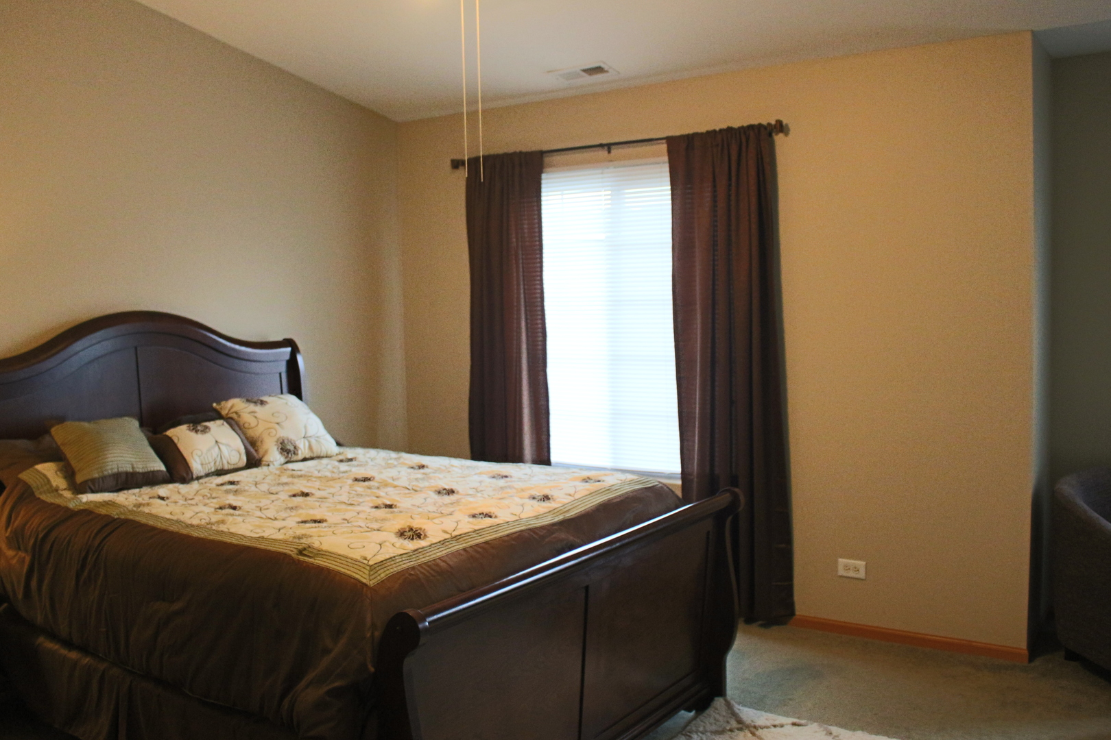 746 County Line Road, Unit 746 Aurora, IL 60502 - Photo 12 of 24