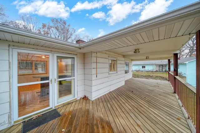 $359,000 | 385 Wood Hills Drive, Concord, MI 49237