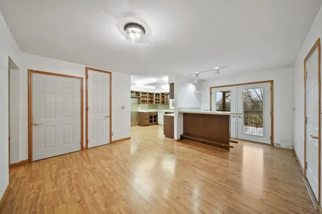 $359,000 | 385 Wood Hills Drive, Concord, MI 49237