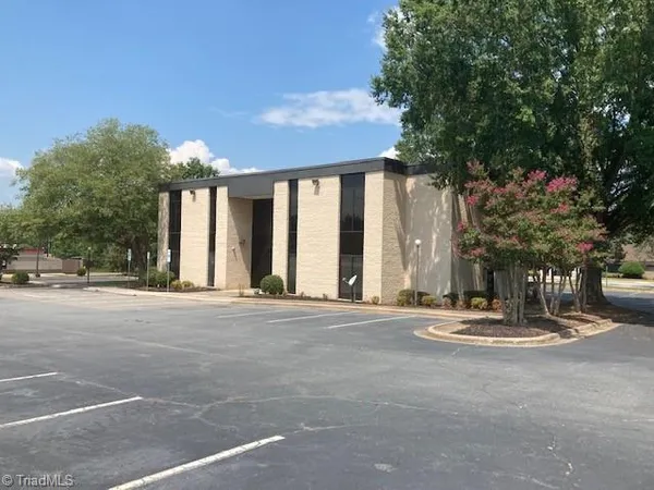 $6,500 | 213 East Kings Highway, Eden, NC 27288