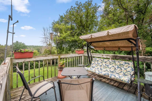 $299,000 | 6013 County Road 6, Independence, MN 55359