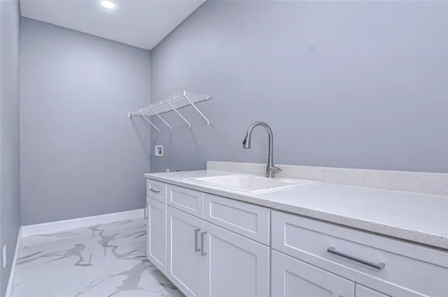 a close view of sink and tap