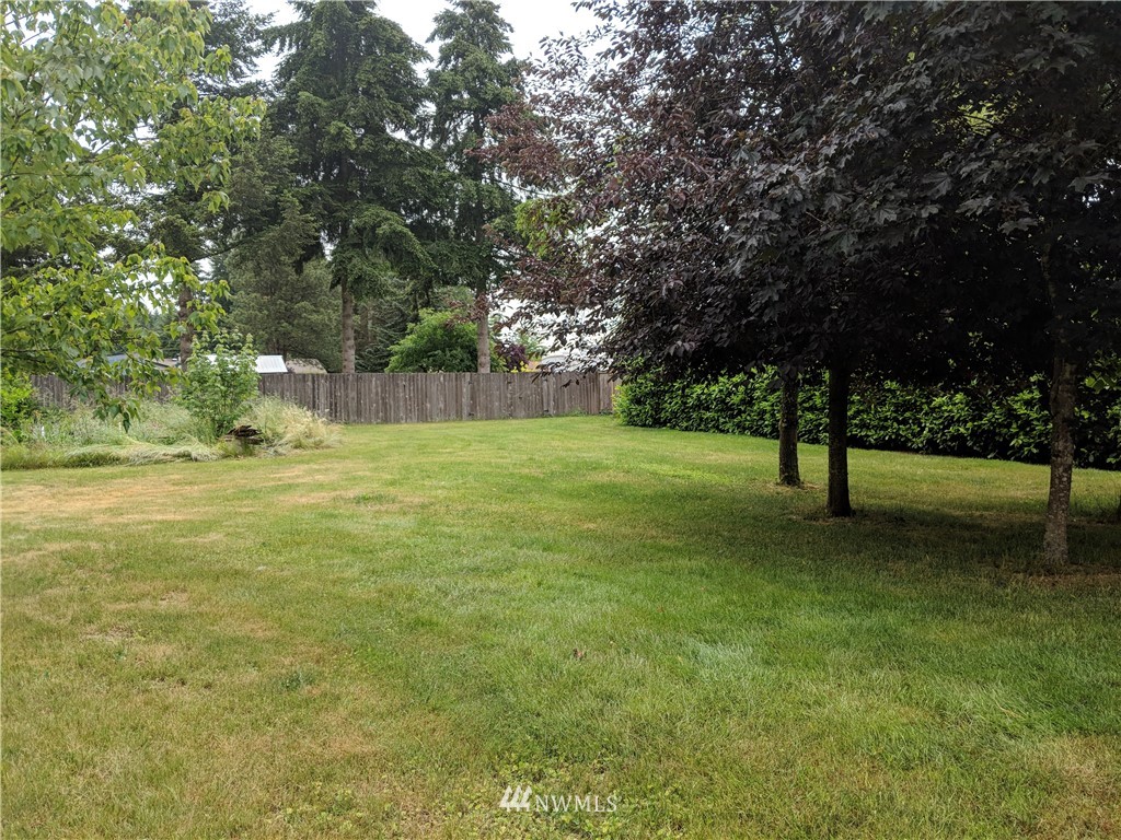 18428 Brandywine Court Southwest Rochester, WA 98579 - Photo 4 of 20