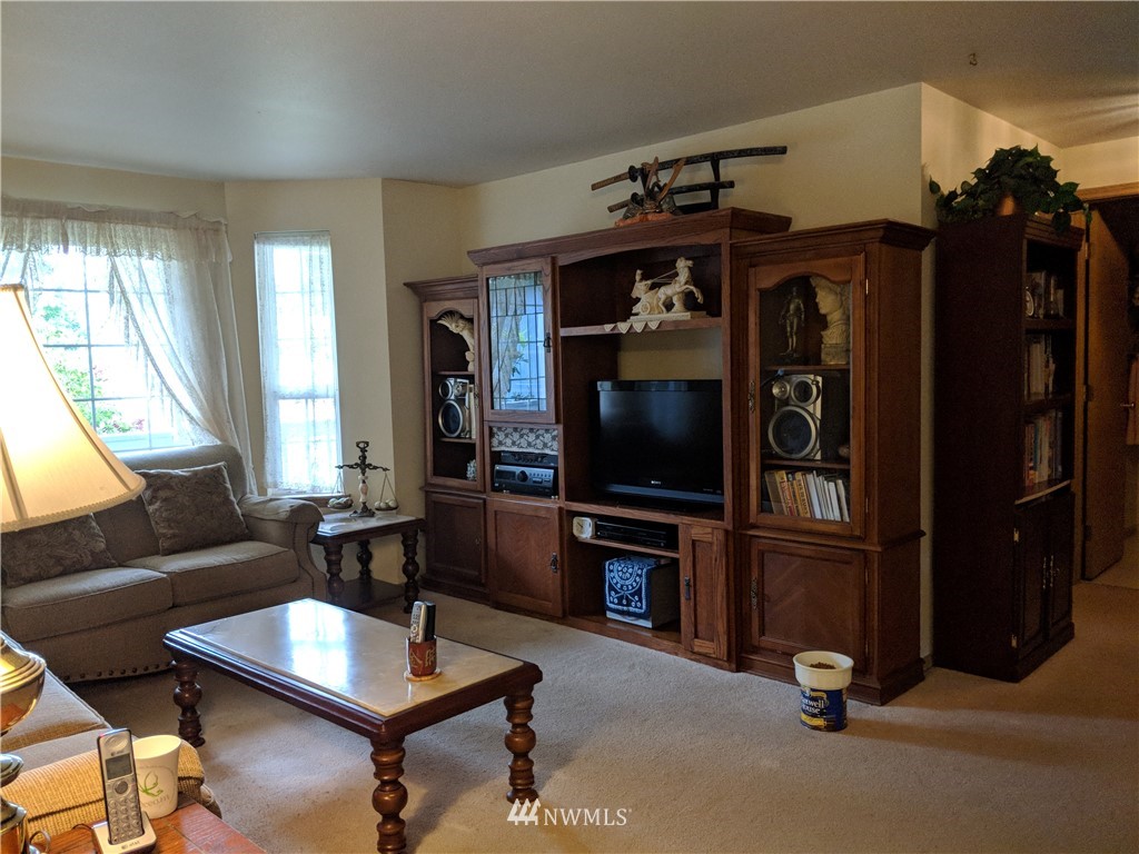 18428 Brandywine Court Southwest Rochester, WA 98579 - Photo 9 of 20