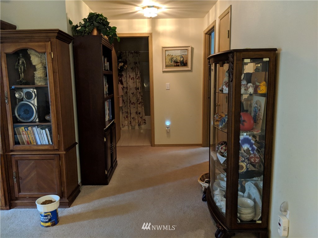 18428 Brandywine Court Southwest Rochester, WA 98579 - Photo 10 of 20