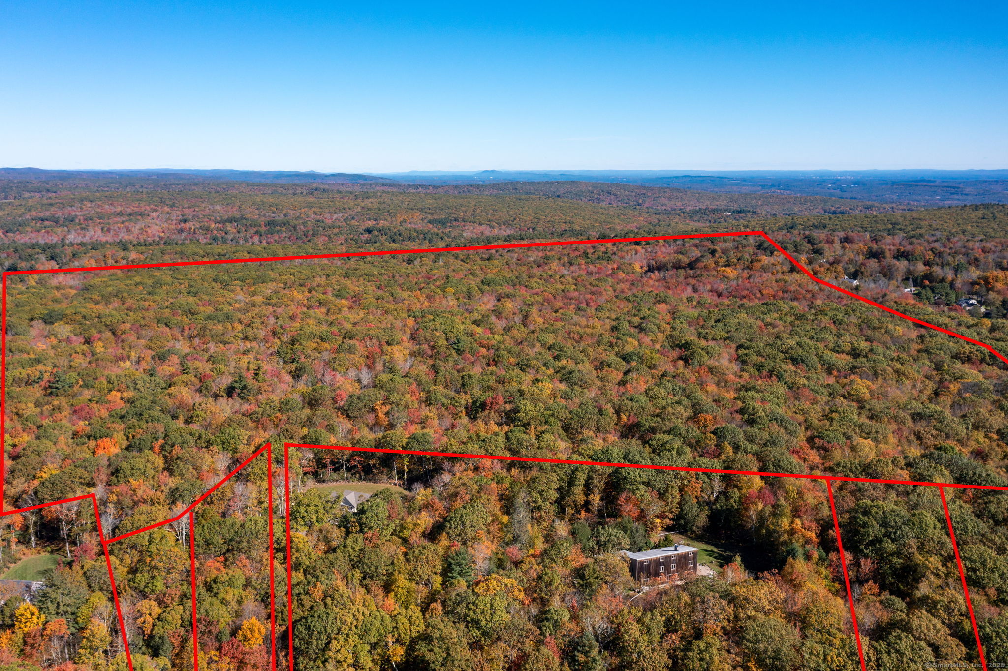 an aerial view of multiple house