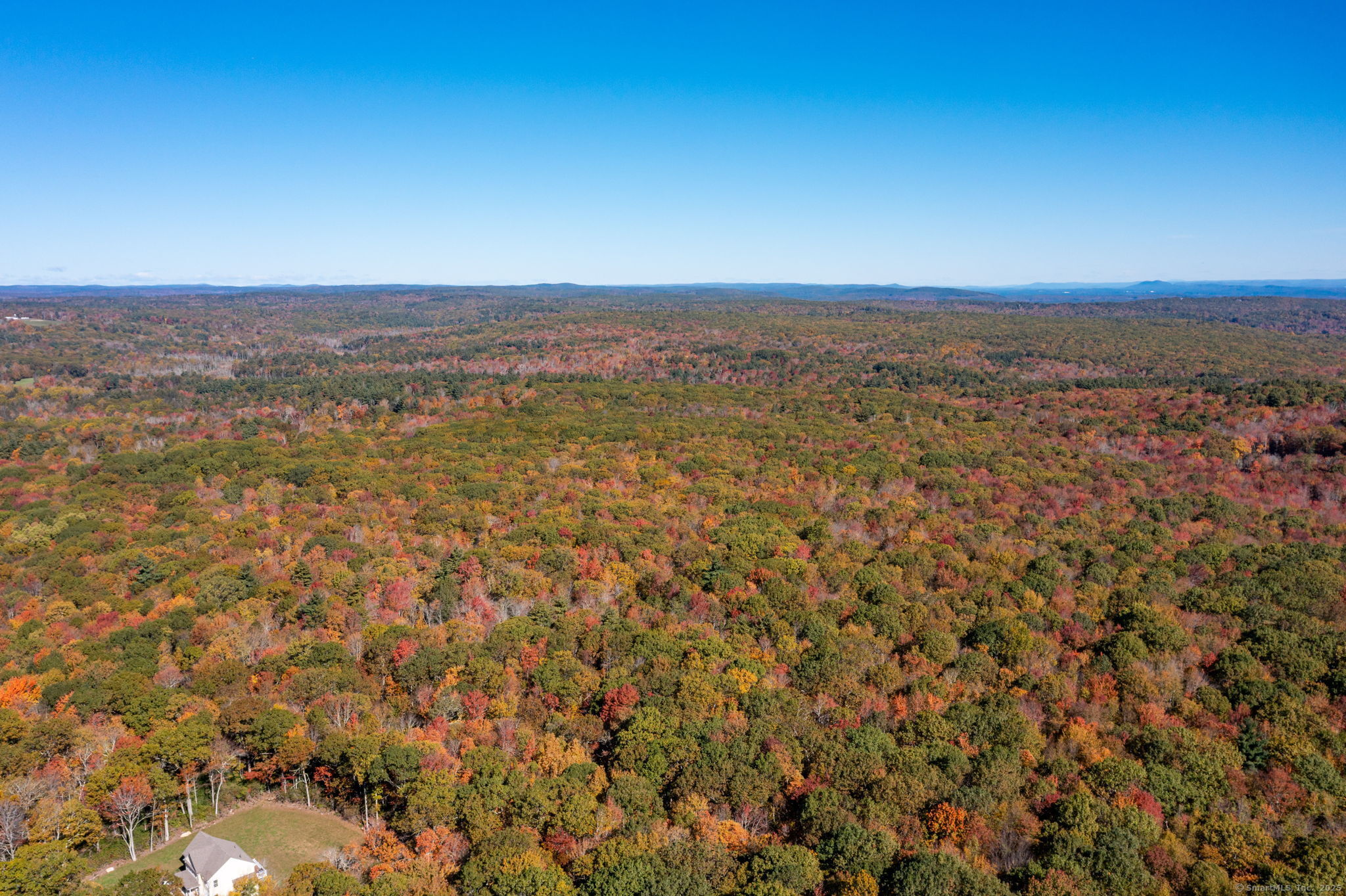 20 Edgerton Road Granby, CT 06090 - Photo 26 of 32 a view of an ocean