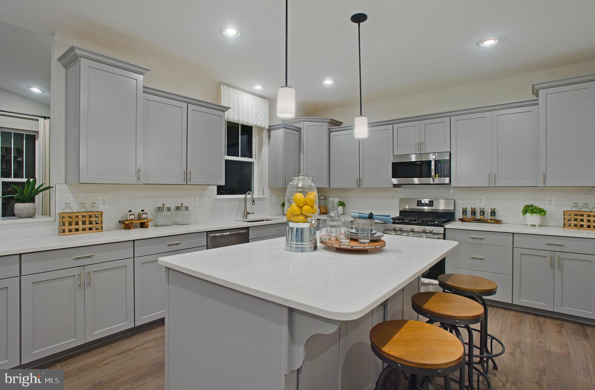 4836 Prussman Way Jefferson, MD 21755 - Photo 2 of 7