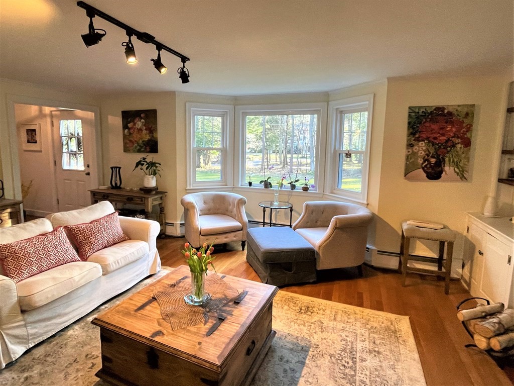 78 Claypit Hill Road Wayland, MA 01778 - Photo 16 of 42