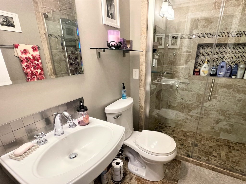 78 Claypit Hill Road Wayland, MA 01778 - Photo 24 of 42