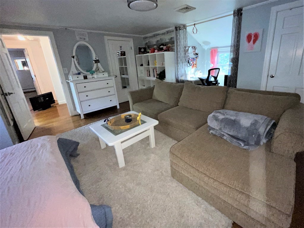 78 Claypit Hill Road Wayland, MA 01778 - Photo 37 of 42