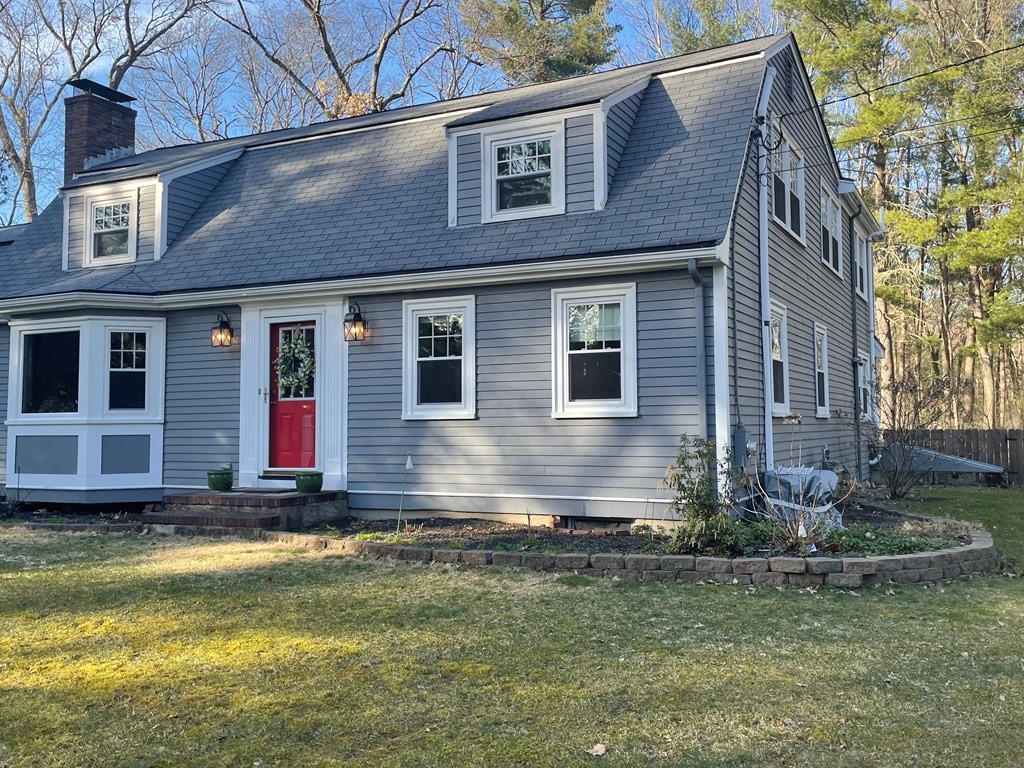 78 Claypit Hill Road Wayland, MA 01778 - Photo 4 of 42