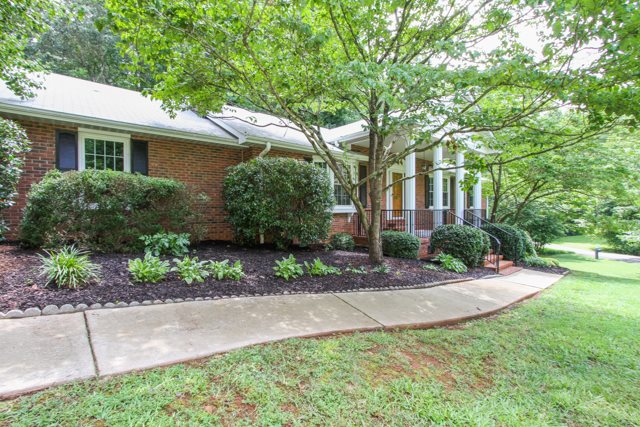 400 Cumberland Way Anderson, SC 29621 - Photo 3 of 34
