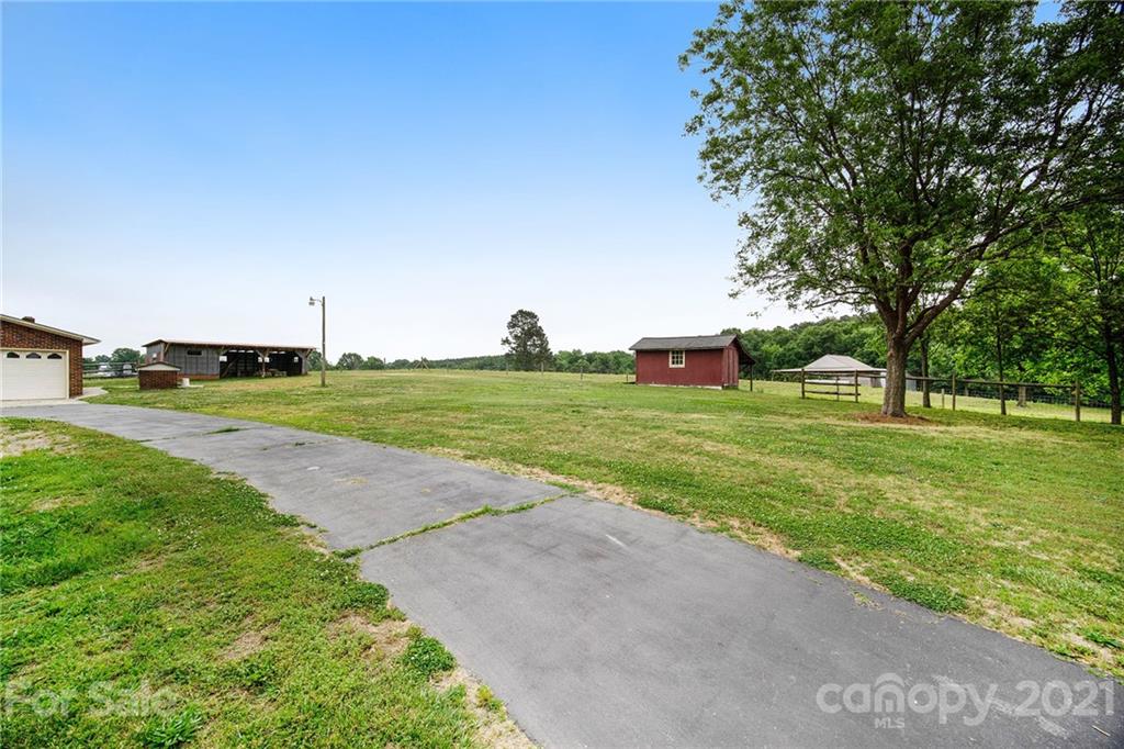 25660 Rowland Road Locust, NC 28097 - Photo 27 of 31 Gallery Image 27