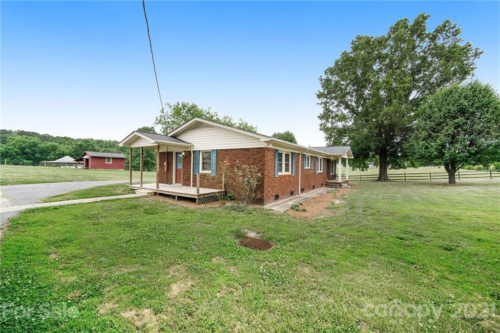 25660 Rowland Road Locust, NC 28097 - Photo 6 of 31 Gallery Image 6