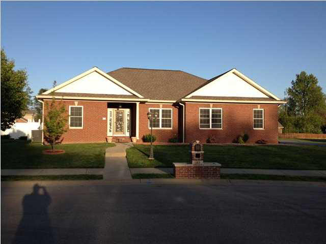 113 Stonehedge Road Chandler, IN 47610 - Photo 1 of 1