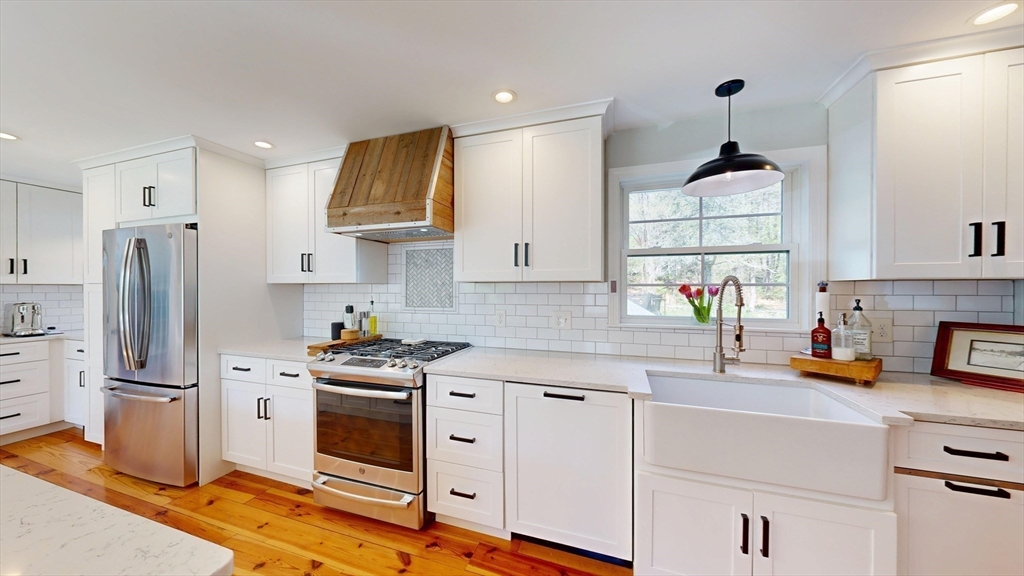 375 Linebrook Road Ipswich, MA 01938 - Photo 12 of 42
