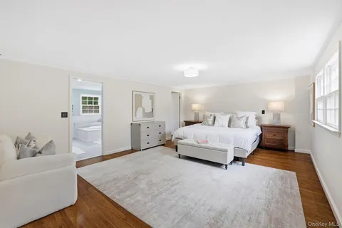 $1,999,999 | 765 King Street, Chappaqua, NY 10514