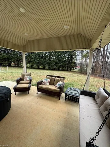 $389,900 | 1029 Lee Acres Drive, Walnut Cove, NC 27052