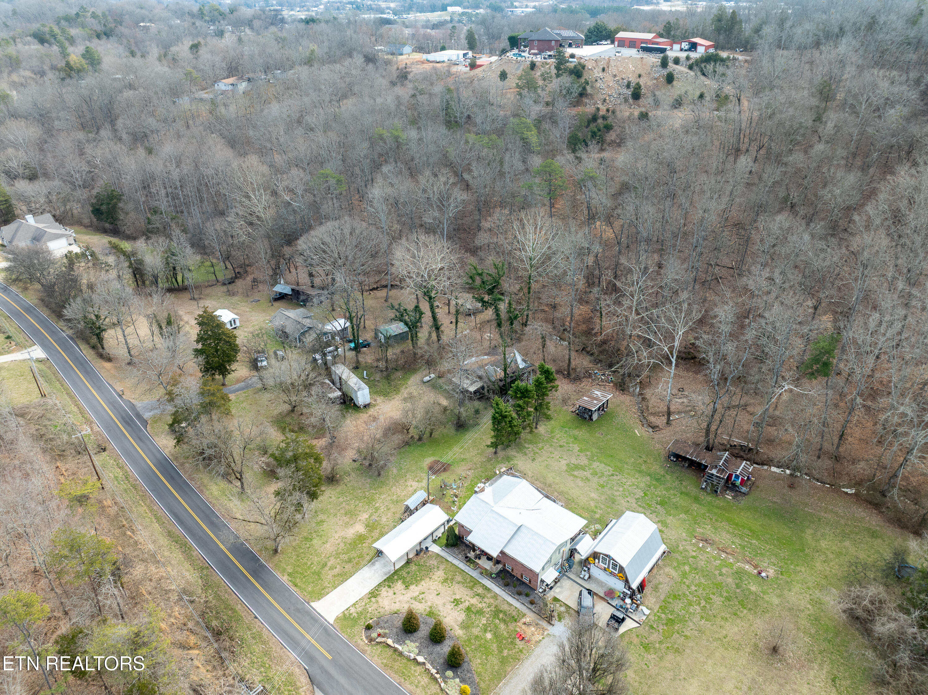 1747 East Old Topside Road Louisville, TN 37777 - Photo 10 of 22 DJI_0289-HDR