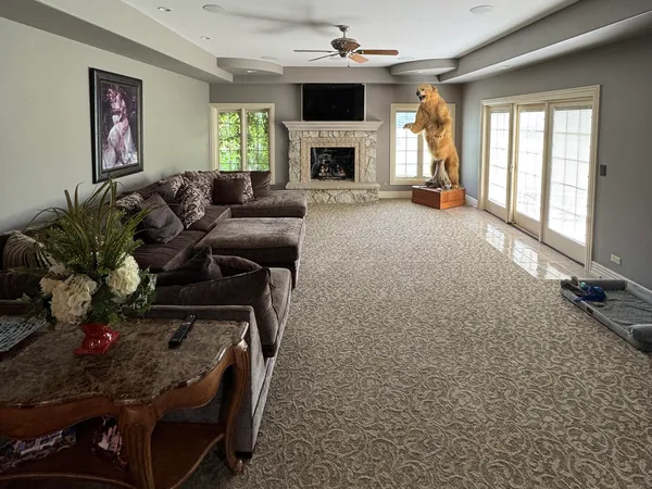 $2,449,999 | 16W122 91st Street, Burr Ridge, IL 60527