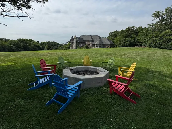 $2,449,999 | 16W122 91st Street, Burr Ridge, IL 60527