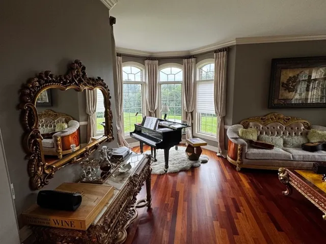 $2,649,999 | 16W122 91st Street, Burr Ridge, IL 60527