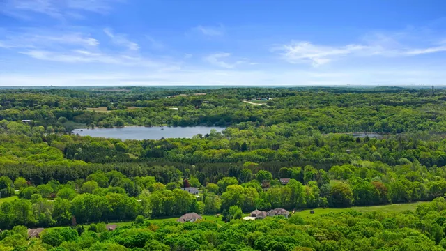 $1,150,000 | 5365 Highway 167, Erin, WI 53033