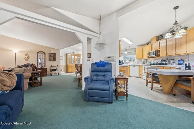 $799,950 | 14884 North Batchelder Street, Rathdrum, ID 83858