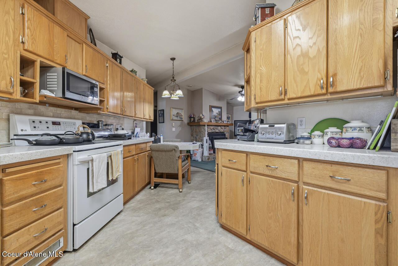 14884 North Batchelder Street Rathdrum, ID 83858 - Photo 18 of 77 BatchelderPhotosSmall-32