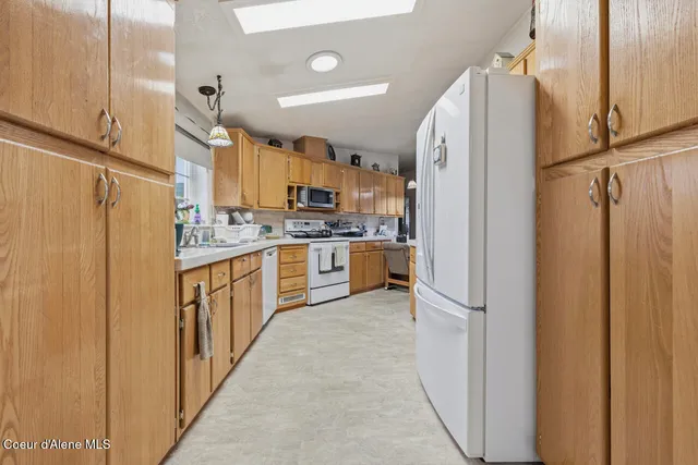 $799,950 | 14884 North Batchelder Street, Rathdrum, ID 83858