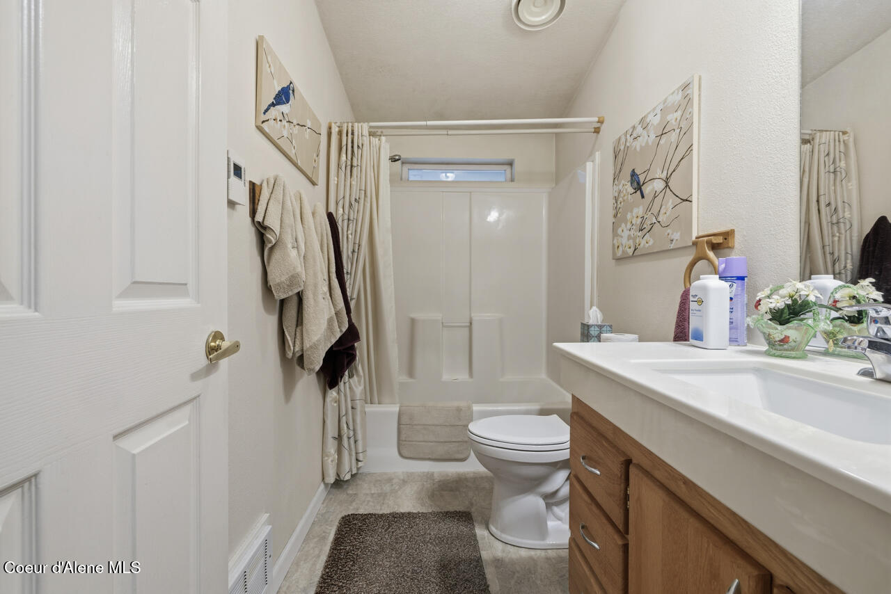 14884 North Batchelder Street Rathdrum, ID 83858 - Photo 32 of 77 BatchelderPhotosSmall-8